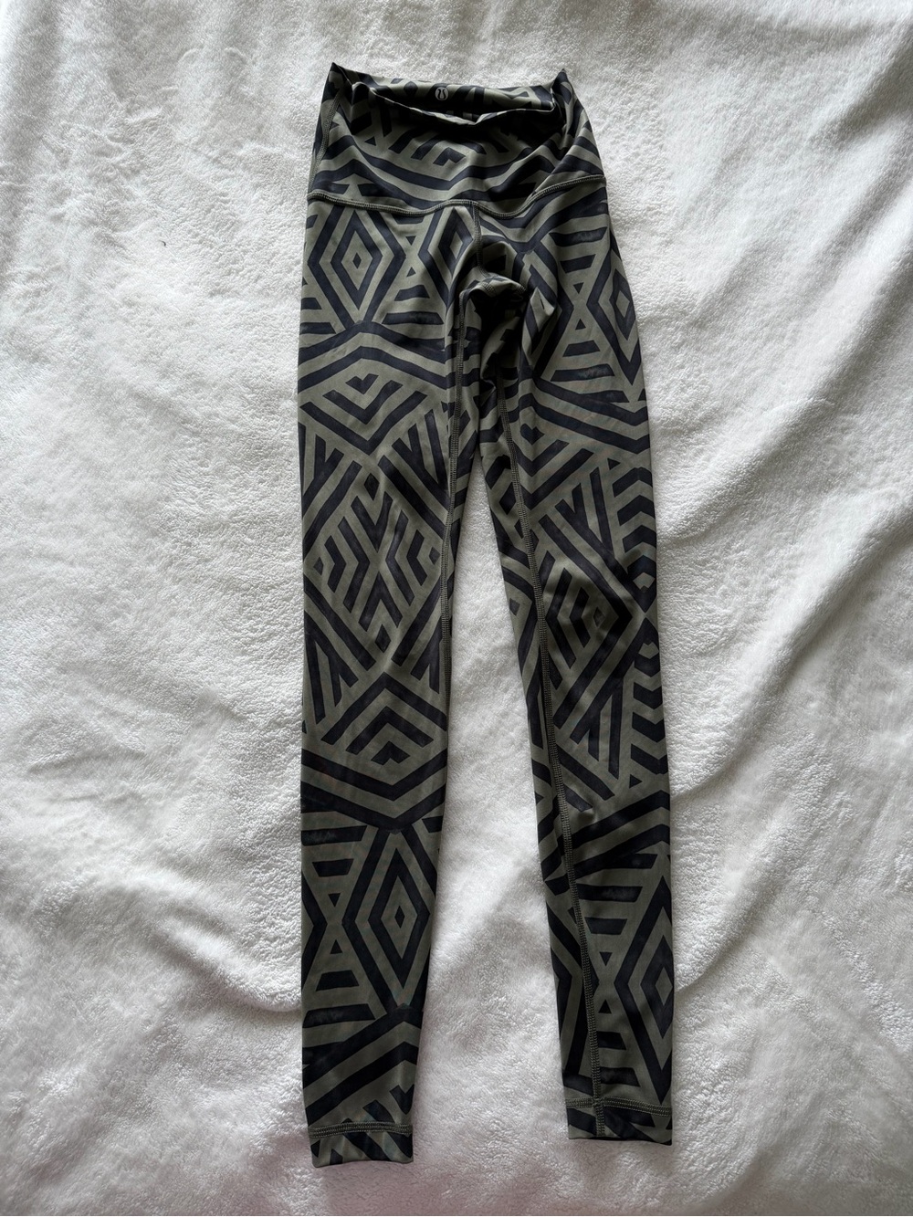 lululemon athletica Olive & Black Geometric High-Rise Leggings